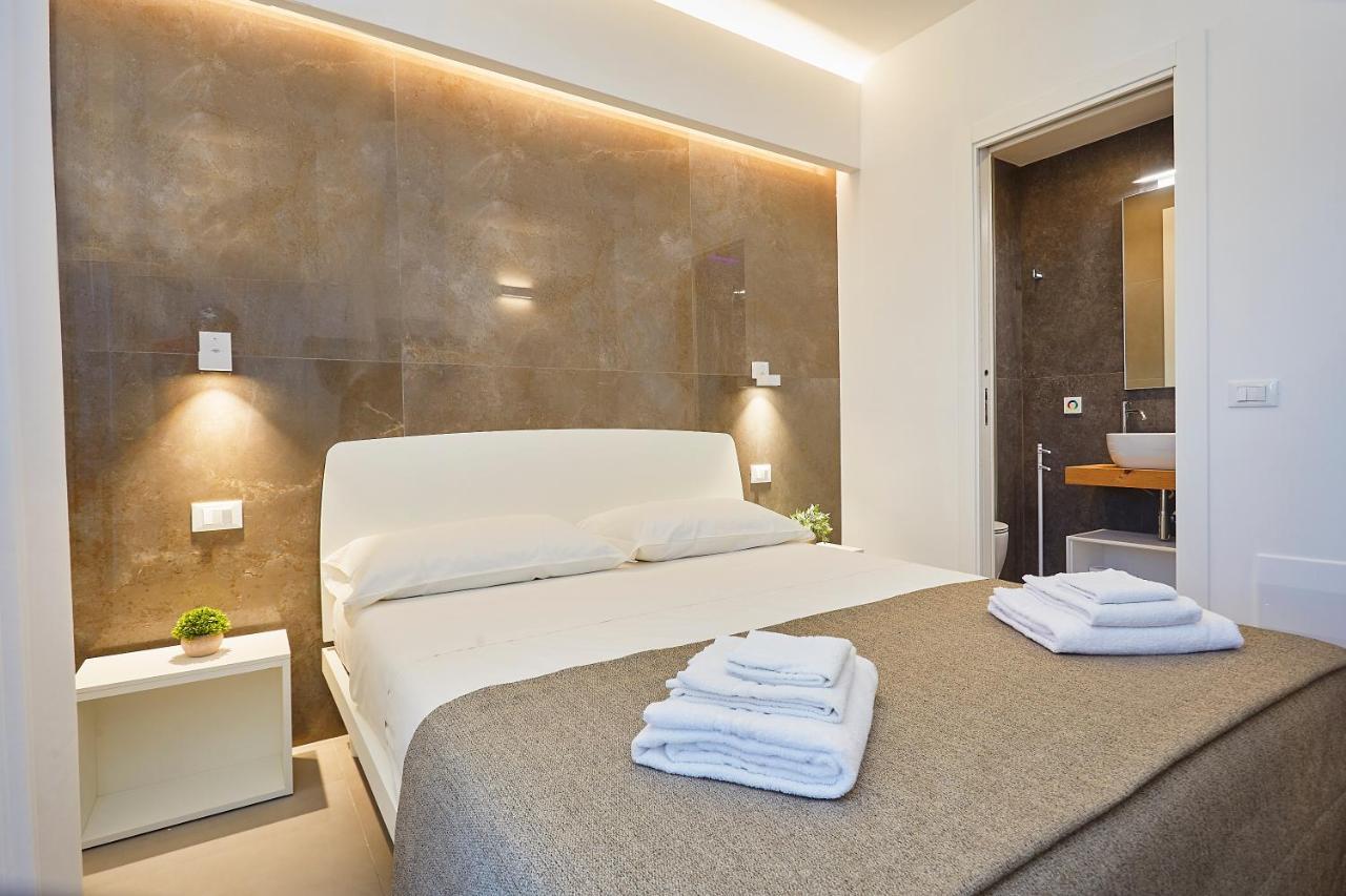 Porta Del Golfo Apartments & Suites Castellammare del Golfo Eksteriør billede