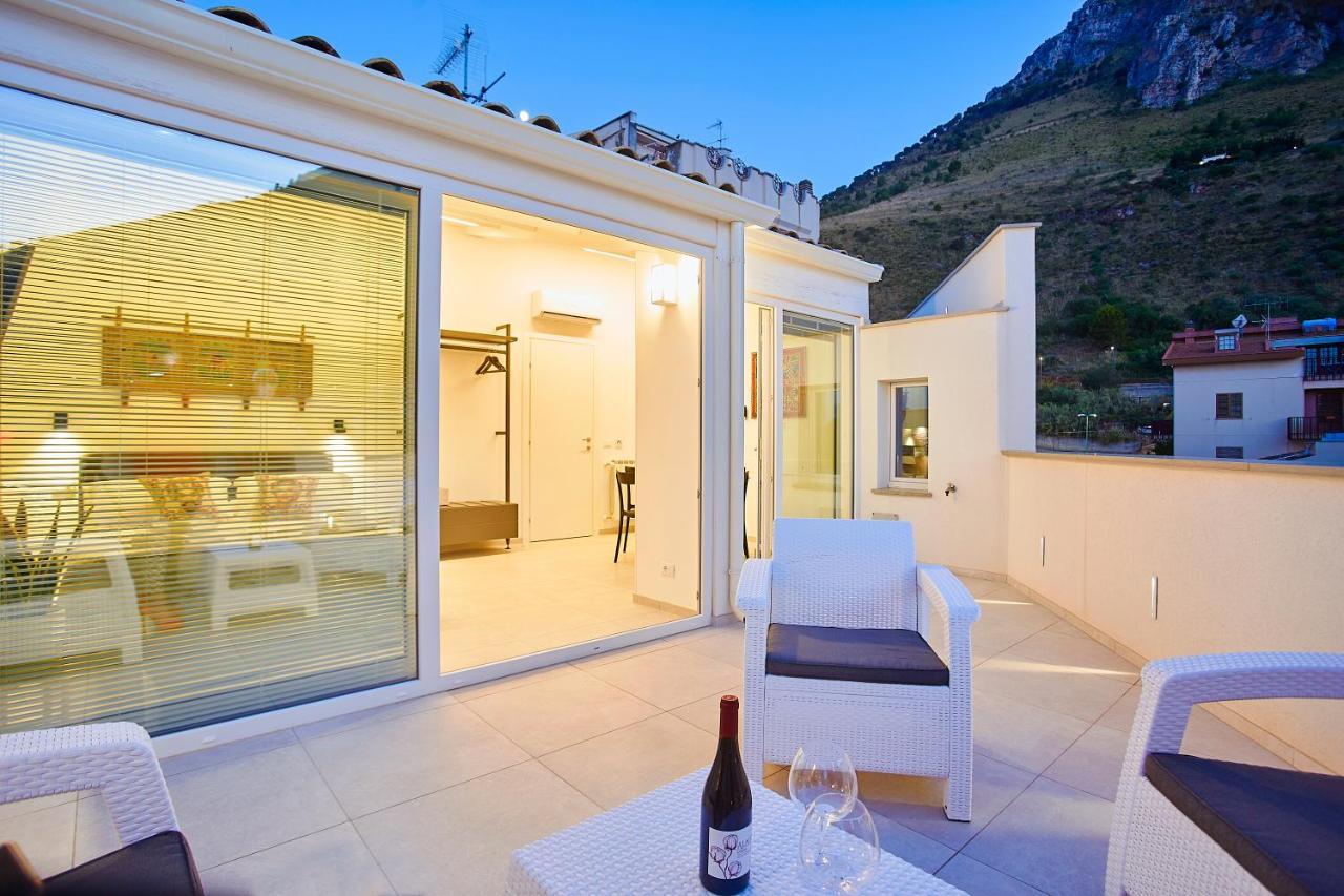 Porta Del Golfo Apartments & Suites Castellammare del Golfo Eksteriør billede