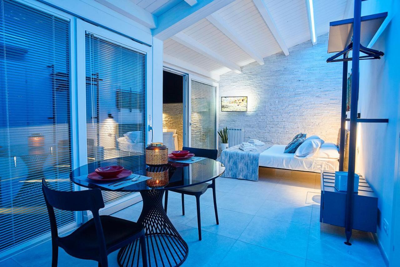Porta Del Golfo Apartments & Suites Castellammare del Golfo Eksteriør billede
