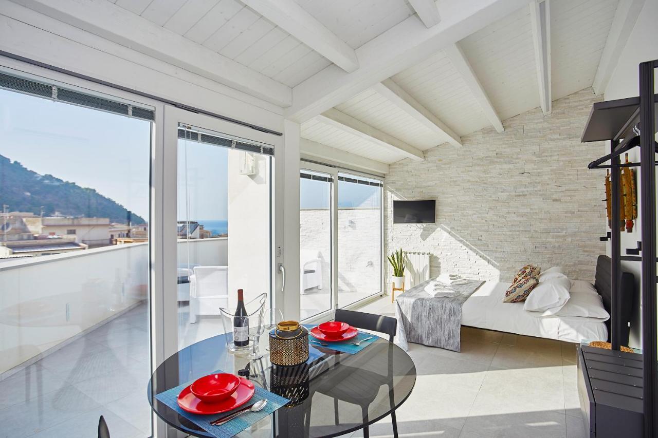 Porta Del Golfo Apartments & Suites Castellammare del Golfo Eksteriør billede